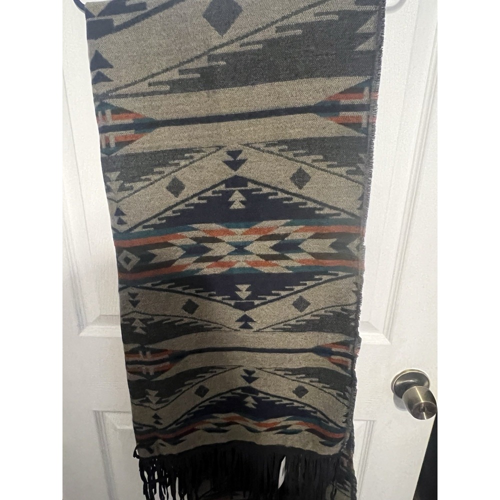 Steve Madden Blanket Wrap Scarf Southwestern Aztec Fringe NWT